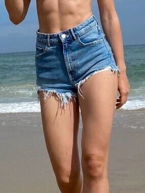 Zara Denim Distressed Women Shorts